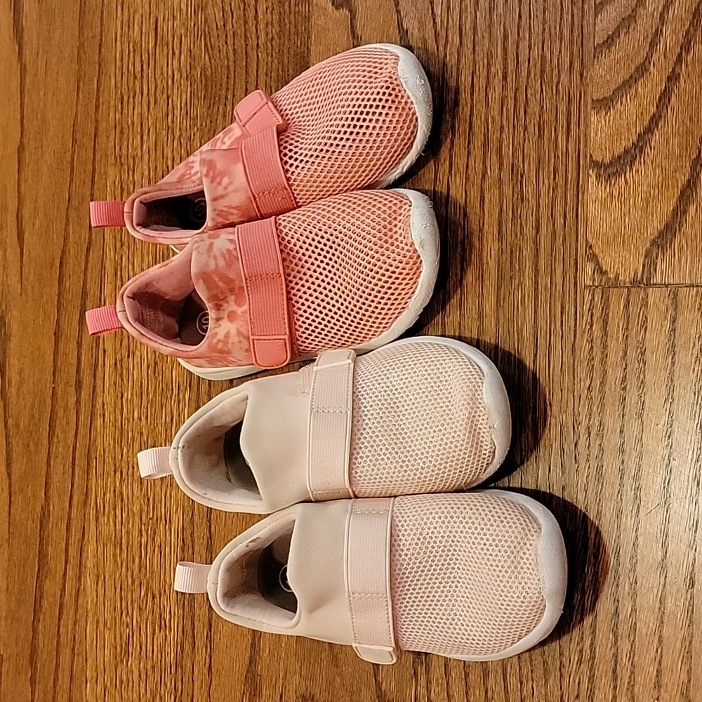 Girls water shoes size 10t